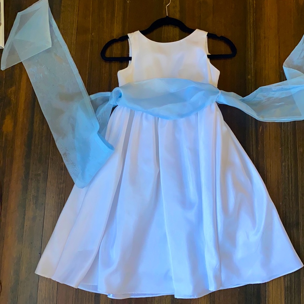 Kids Dream Flower Girl Dress, size 7/8